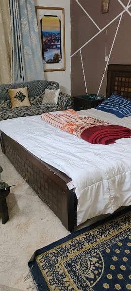 Bed set with side table and Mattress 1