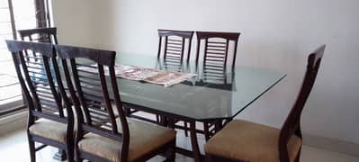 6 seaters dinning table