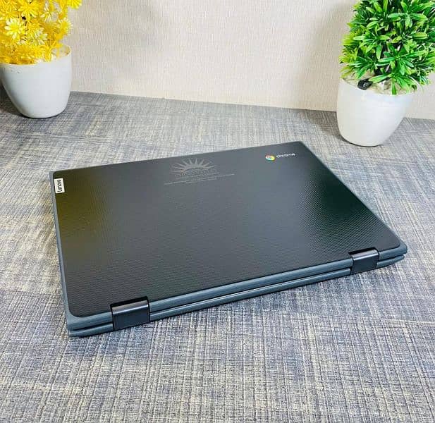 Lenovo Touch 4gb 32gb 500E chromebook 360 rotateable 4