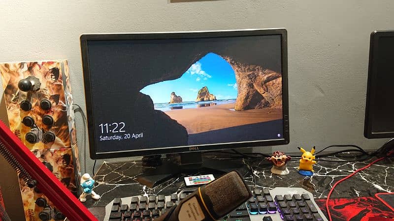 Dell 24 inch 1080p IPS Monitor P2414HB For Gaming and Office use. 3