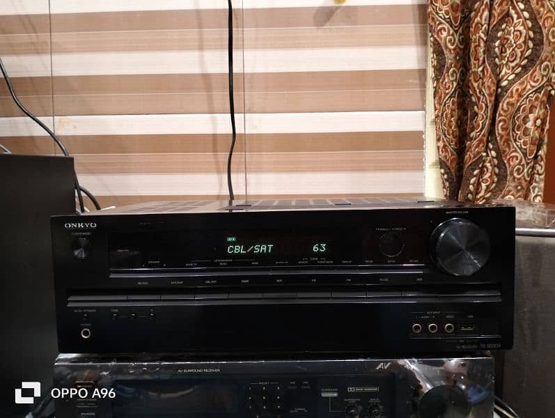 ONKYO Amplifier 0