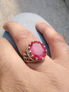 Lal Yakoot Ring