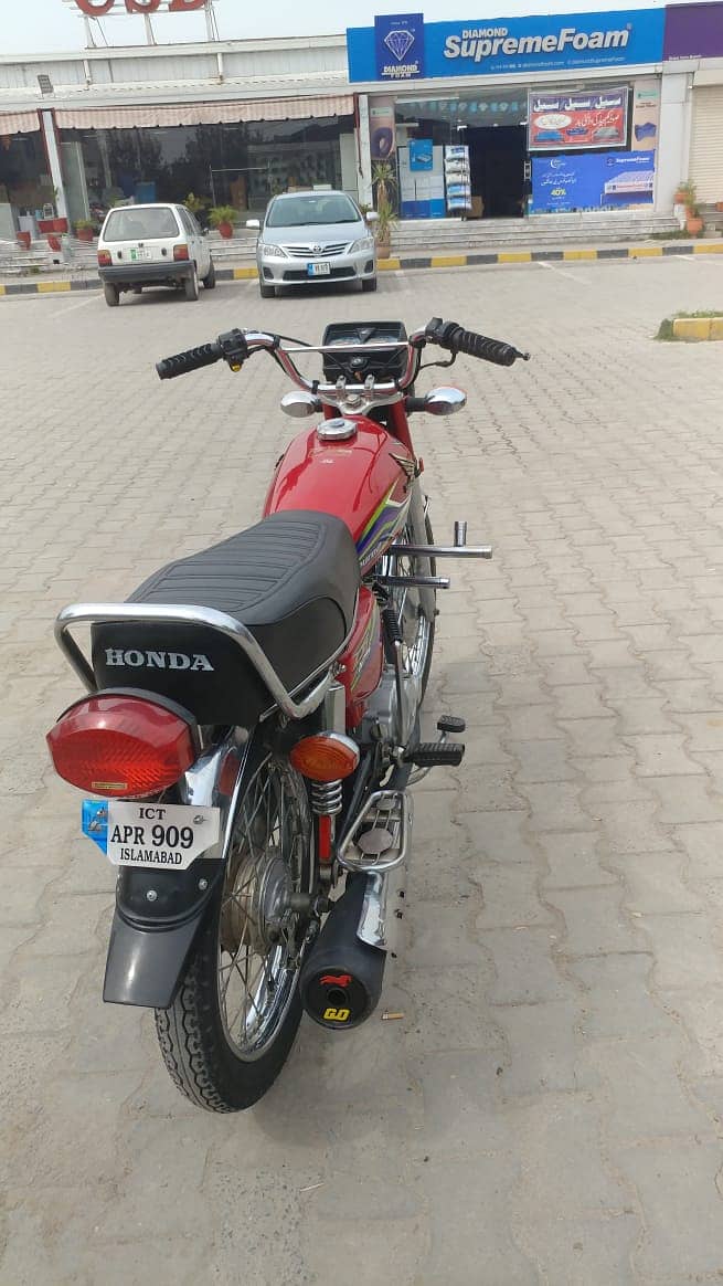 Honda CG125 (2017) For sale - Islamabad registered excelent condition 4