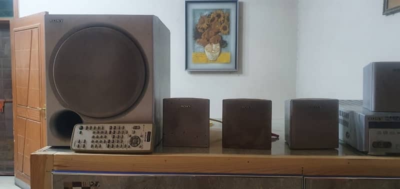 Sony Home Theatre 5.1 Speaker system 0