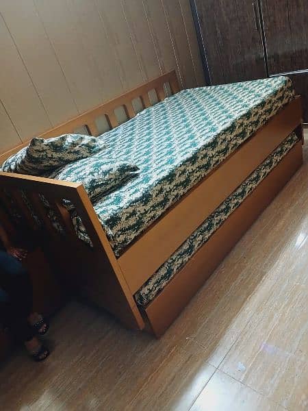 Wooden bed 3