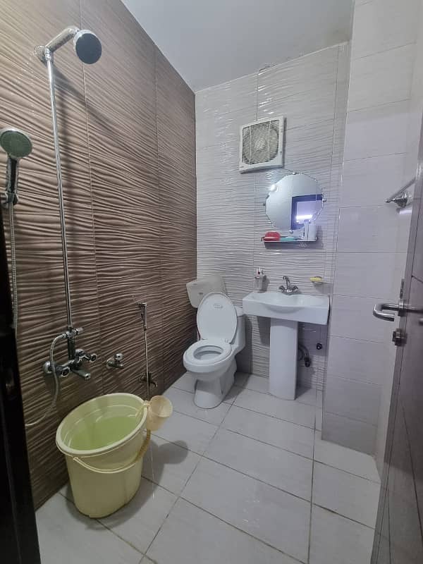 3 Bed Dd Flat For Sale At M. A. Jinnaha Road 1