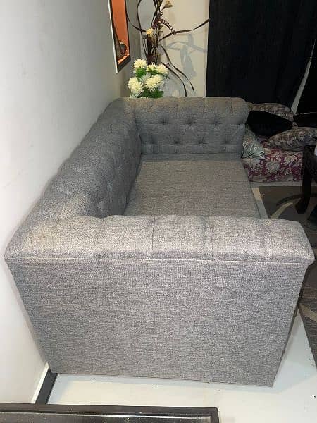 sofa (2 seater) for sale in  islamabad 3