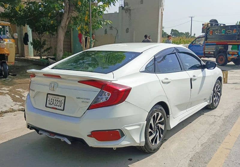 Honda Civic 2016 UG, owners review is that it's a must see car 5
