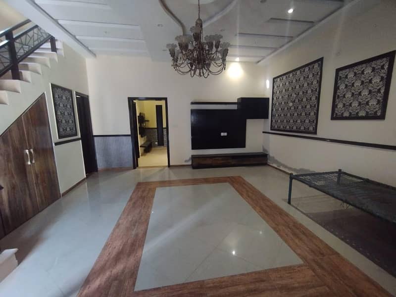 5.5 Marla House for sale in DHA Lahore 0