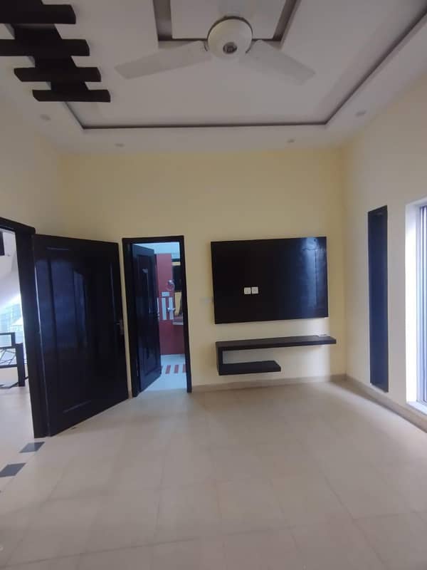 5.5 Marla House for sale in DHA Lahore 23