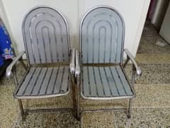 02:x Folding Chairs