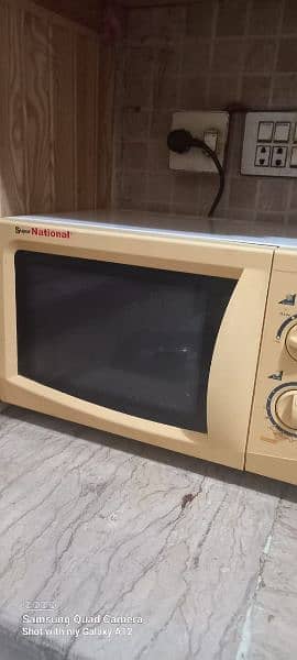 microwave oven of national company in good condition 4