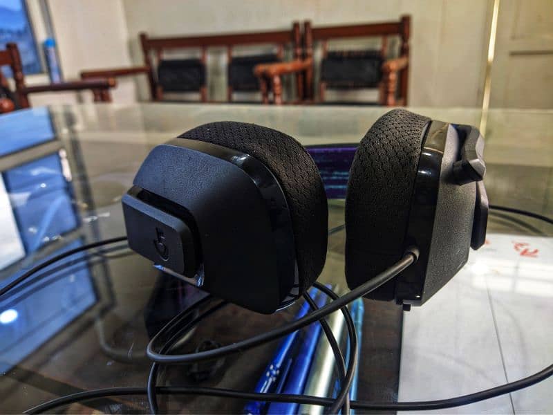 Logitech g335 gaming wired headphones 5