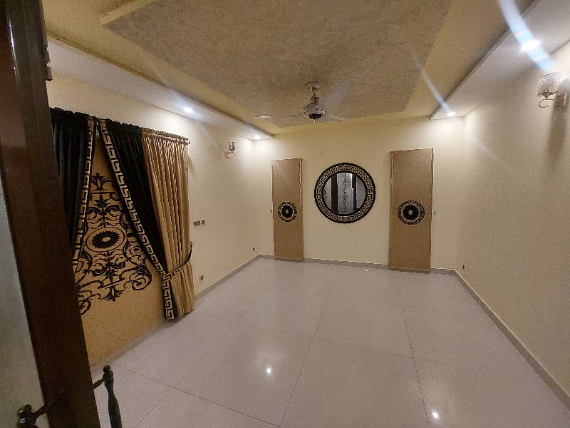 Used One Kanal House For Sale, Shaheen Block, Bharia Town Lahore 10