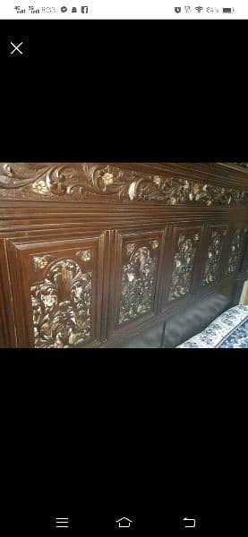 only 6 months used. pure wooden furniture nd guaranteed furniture. 1