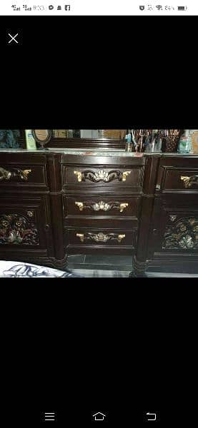 only 6 months used. pure wooden furniture nd guaranteed furniture. 7