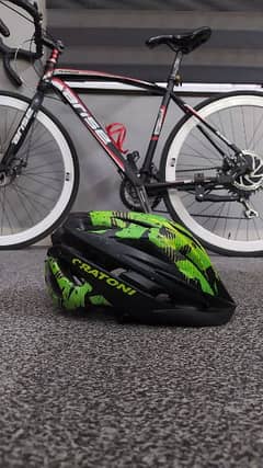 Cratoni cycling helmet 0