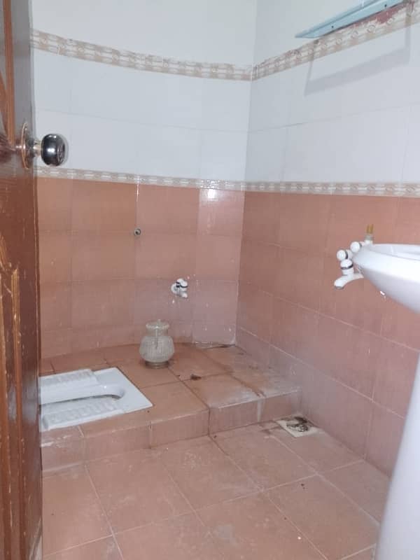 Saadi Town Flat Available For Rent 12