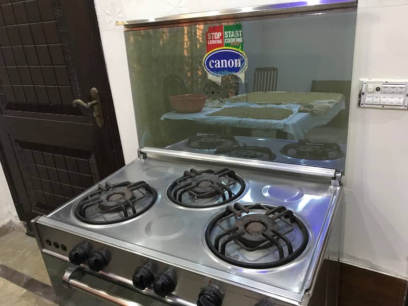 Cooking Oven with 3 Burners 3