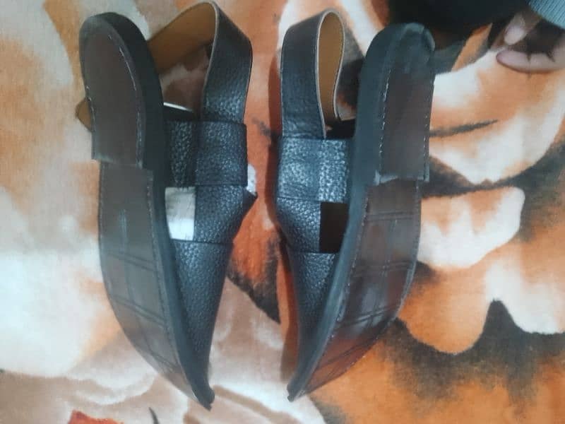 chappal size 8 uk 40 size sandals black shapaki soft Exchange possible 1