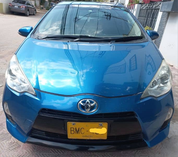 Toyota Aqua 2014 reg 2018, metallic blue, 0