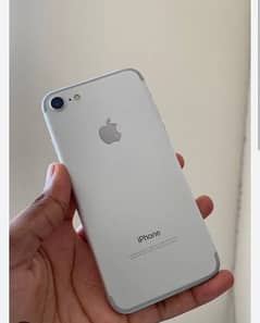 IPHONE 7 32 GB PTA APPROVED