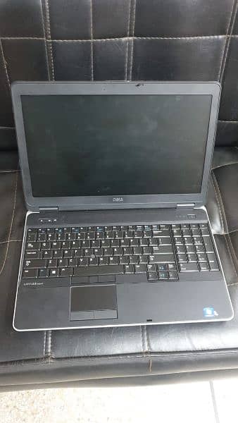 Dell Low Budget Gamming Laptop 1