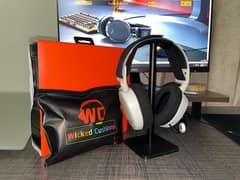 SteelSeries 7+ Wireless Gaming Headset with Extra Wicked Cushions