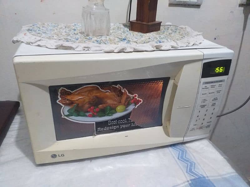 Haier microwave oven sale a 20 ltrs . 9