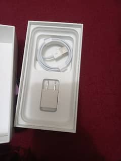 iphone 8 with original charger & box condition 10/10