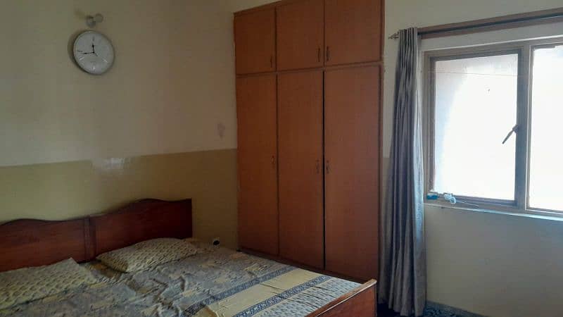 flat for rent D type G-11 G-11/4 FGEHF (housing Foundation) 7