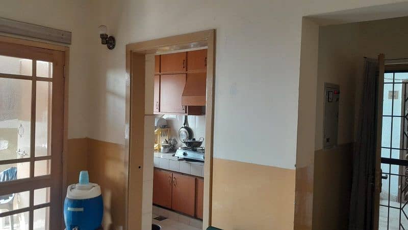 flat for rent D type G-11 G-11/4 FGEHF (housing Foundation) 8