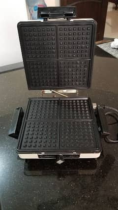Waffle Maker & Grill