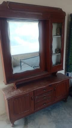 i want to sell these dressing table and showcase