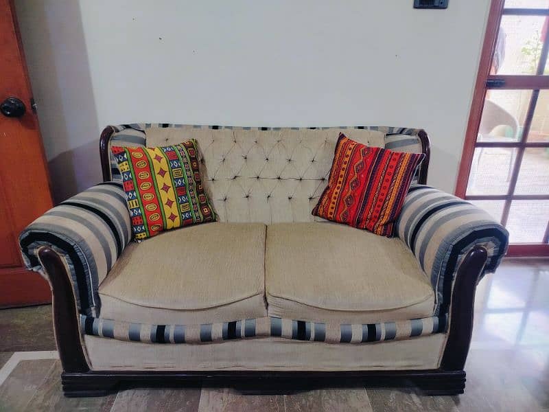 7 seater sofa set 0