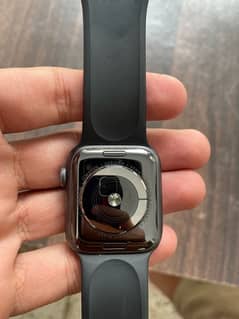 Apple watch series 4 40mm battery 85% GPS+LTE
