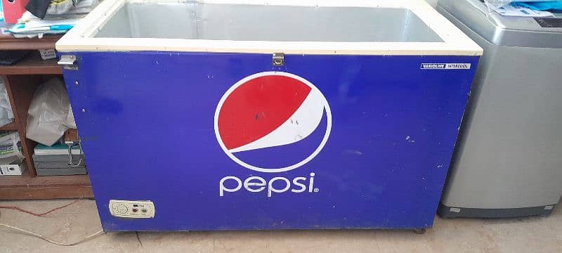 singal door full size deep freezer Pepsi company for seel 8