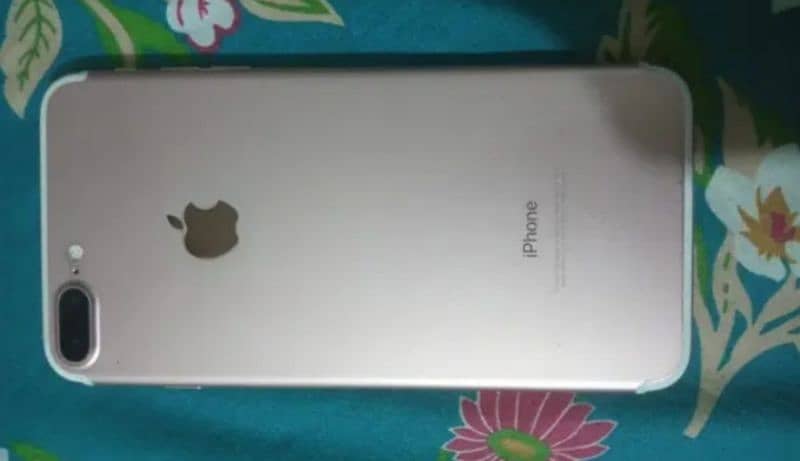 iphone 7. . online mangaya tha Ramzan mein serious buyer contact me 3