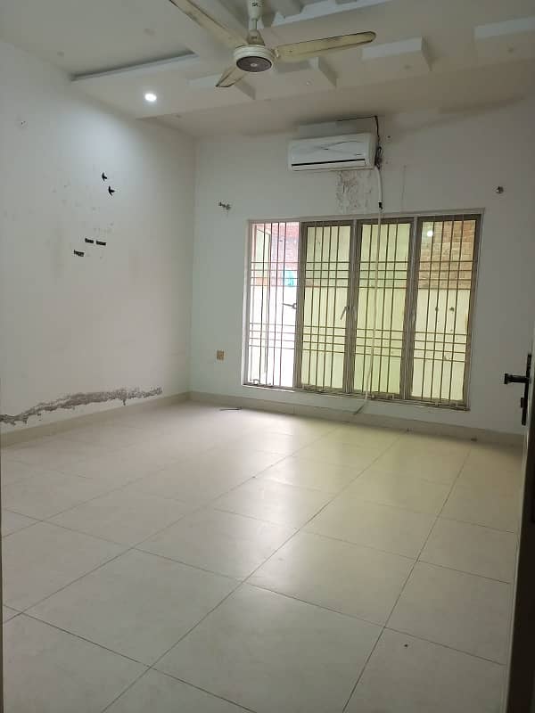 10 MARLA UPPER PORTION AVAILABLE FOR RENT IN JUBILEE TOWN LAHORE 0