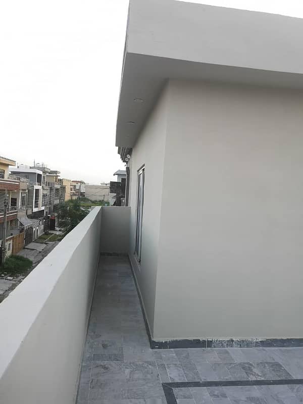 Cheapest 5 Marla Gas sector House for sale-E block 1