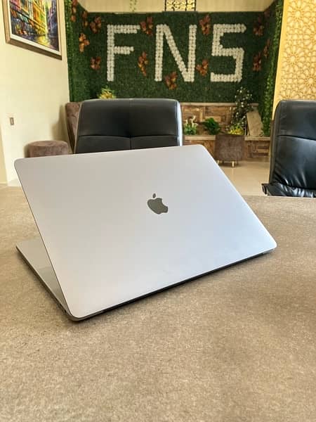 MacBook Pro 2019 CTO Model 4