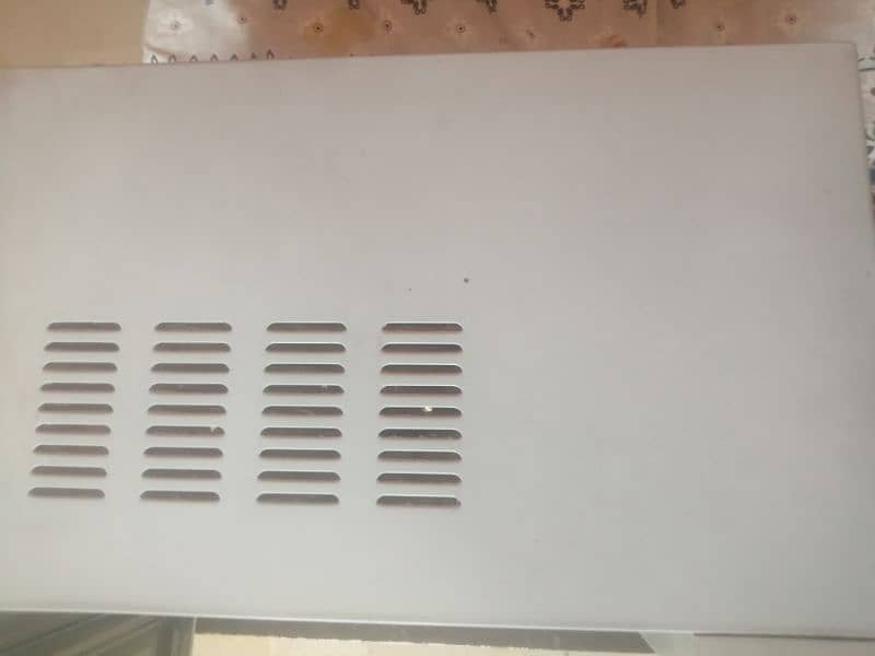 MicrowaveOven for sell Delta series 10 by 10 Condition Urgent for sell 2