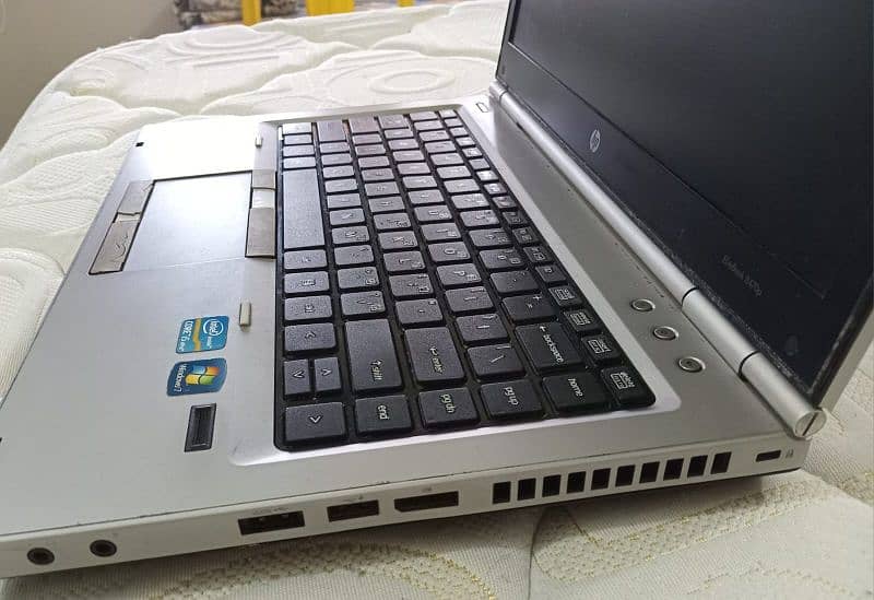 used hp laptop 2nd generation 1