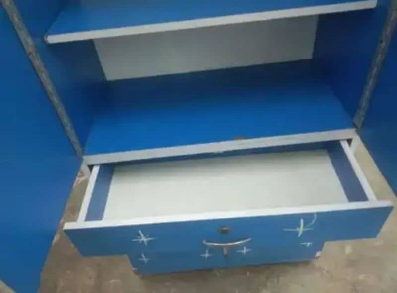 Cupboard available for sell 0