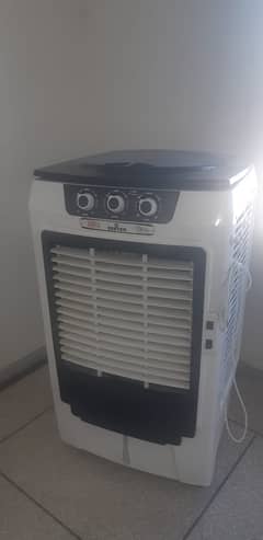 Excellent Condition Rarely Used Beetro Air Cooler with 3 Ice Boxes
