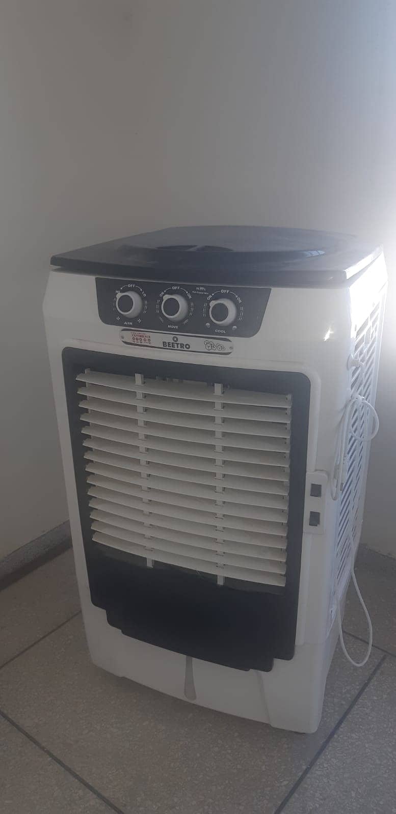 Excellent Condition Rarely Used Beetro Air Cooler with 3 Ice Boxes 0