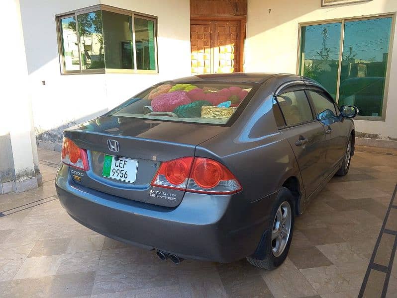 Honda Civic 2008 last month sunroof total genien Rs. 1798000 15