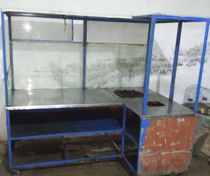 Fast Food counter in good condition 2