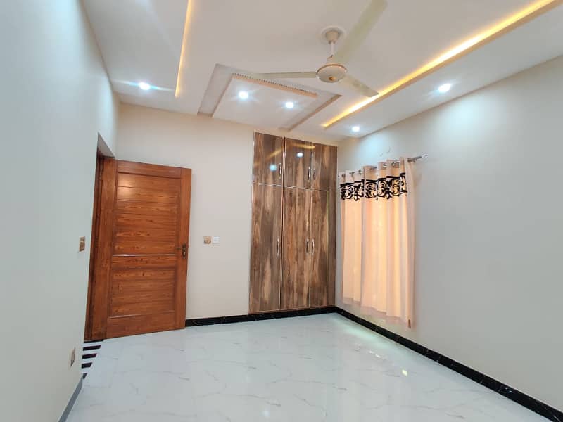 5 Marla Residential House For Rent In CC Block Bahria town Lahore 21