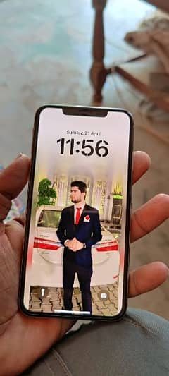 I phone xs max 10 by 9 condition trutone face id active Num03157537576